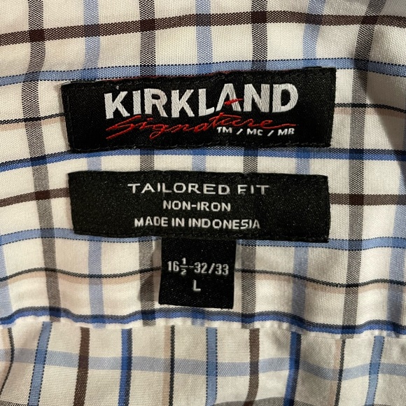 Kirkland signature. Classy button down shirt. Perfect condition. - Picture 2 of 2